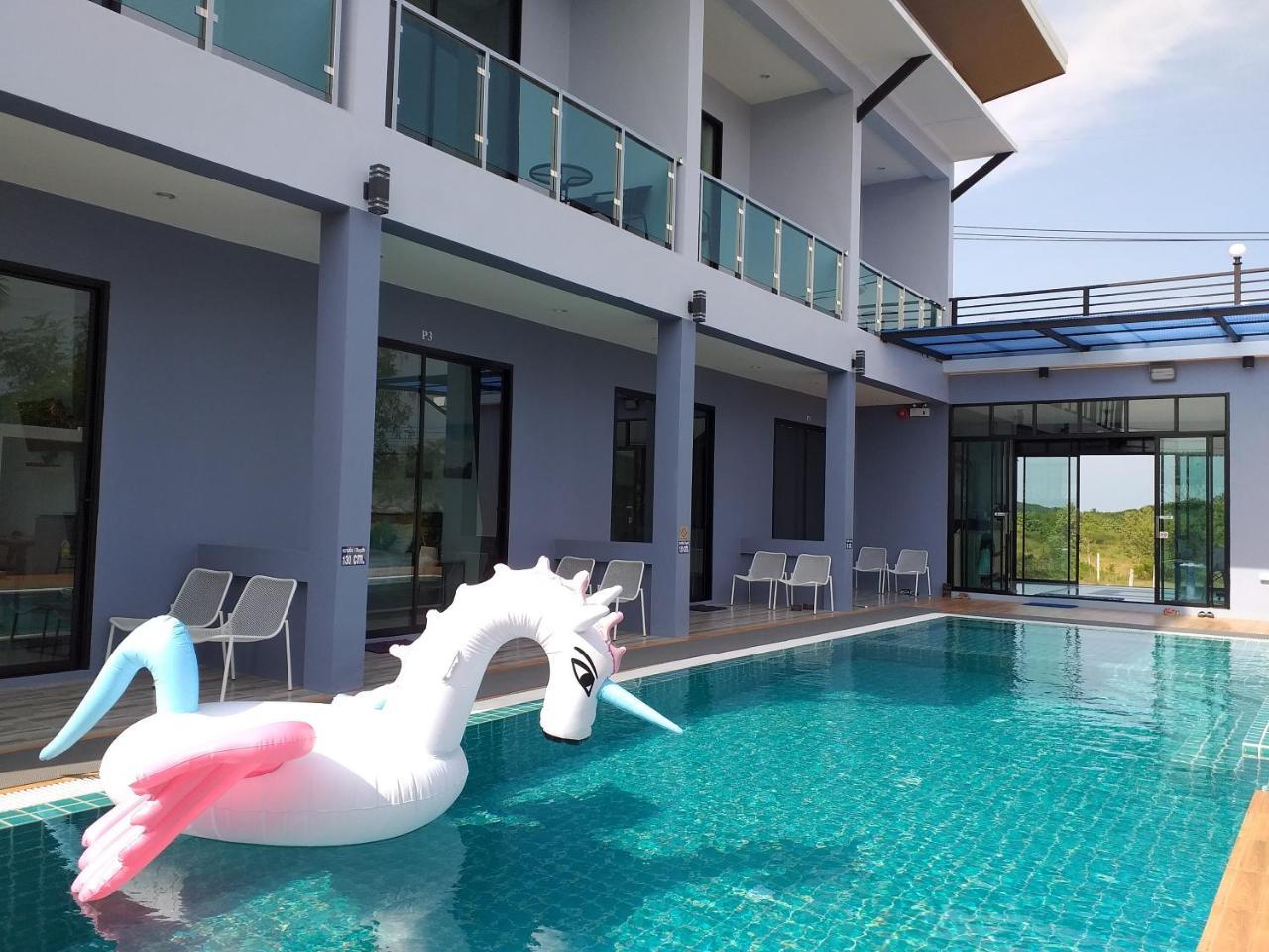 The Phu Resort Pran Buri Luaran gambar